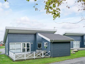  Modern Holiday Home in Gudhjem Denmark with Terrace  Гудьеме